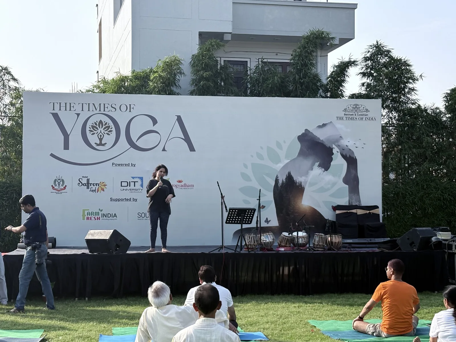 Namaste FaceYoga wellness retreat session