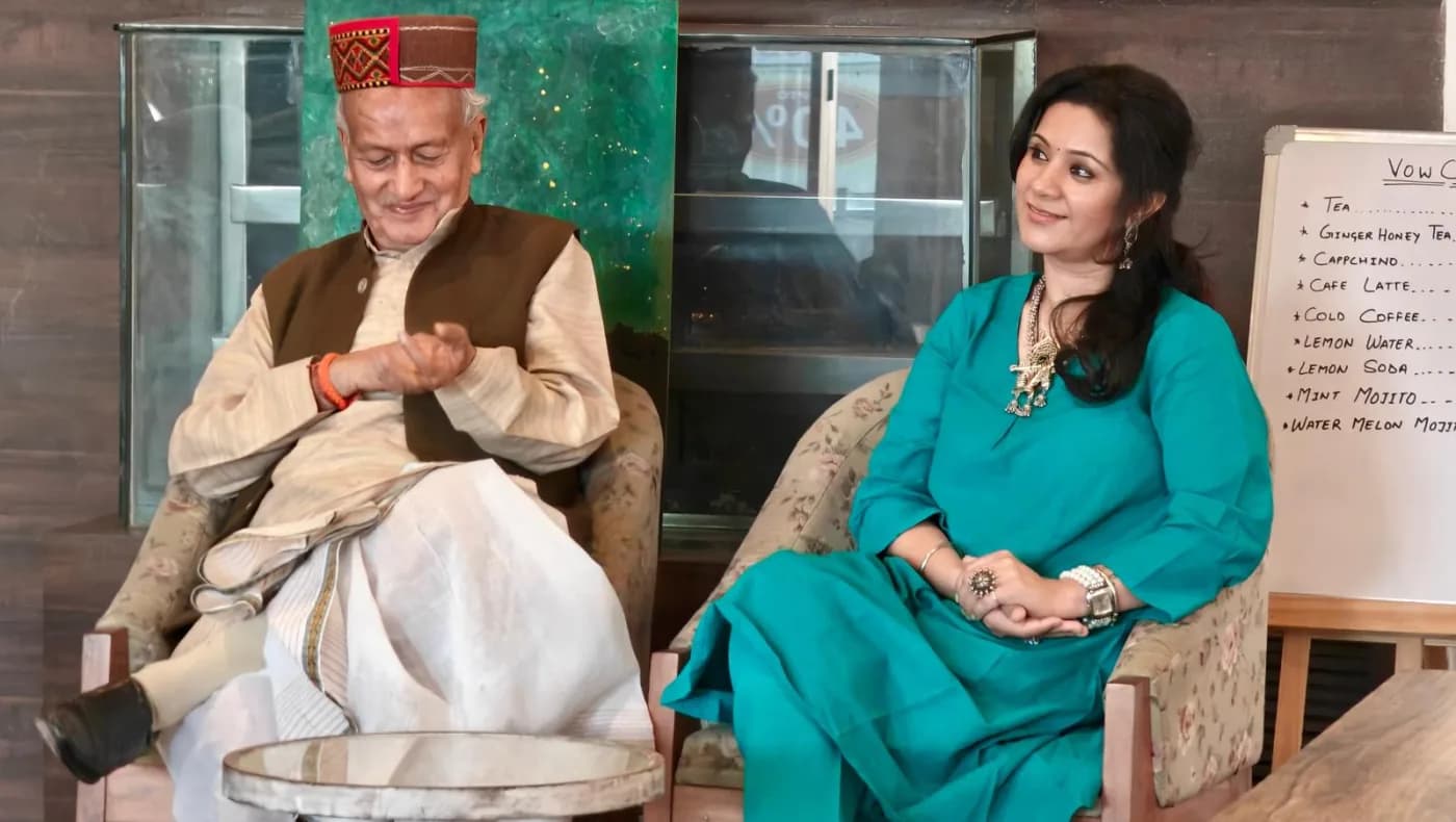 Charu Wadhwa seated in conversation with Shri Bhagat Singh Koshyari at VOW Café, Dehradun